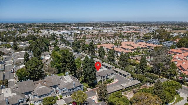 7402 Yellowtail Drive 201, Huntington Beach, CA 92648
