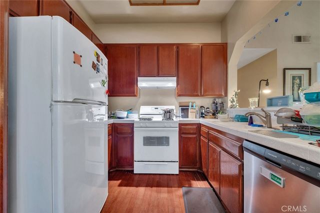 7402 Yellowtail Drive 201, Huntington Beach, CA 92648