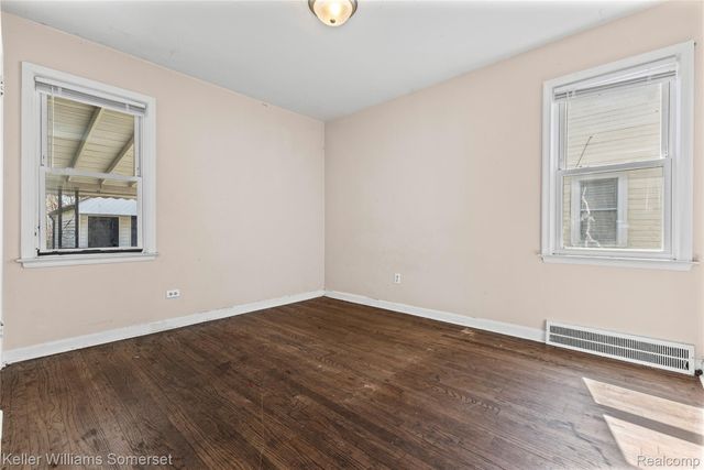 8626 Brace Street, Detroit, MI 48228