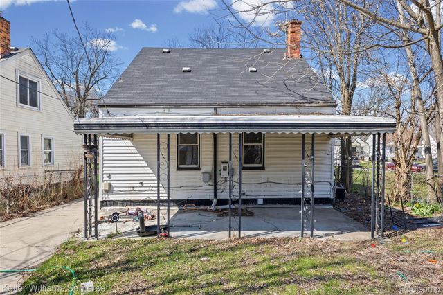 8626 Brace Street, Detroit, MI 48228