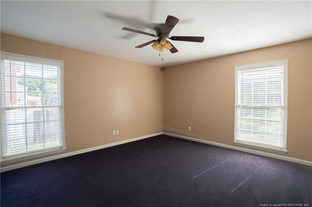 4182 Owls Head Road, Fayetteville, NC 28306