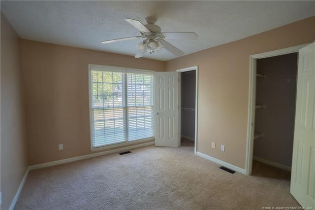 4182 Owls Head Road, Fayetteville, NC 28306