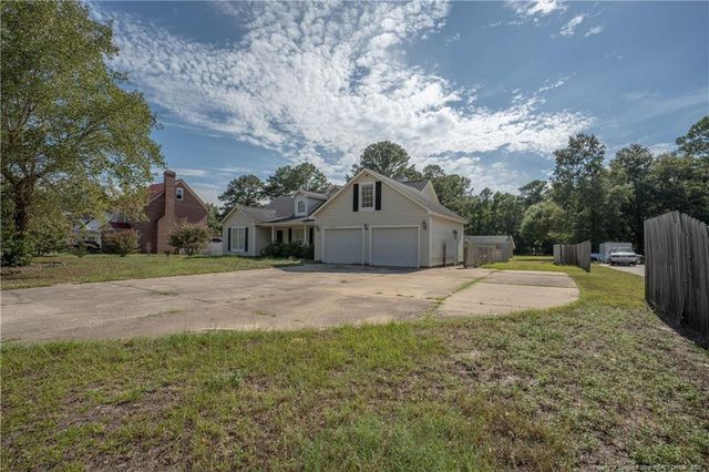 4182 Owls Head Road, Fayetteville, NC 28306