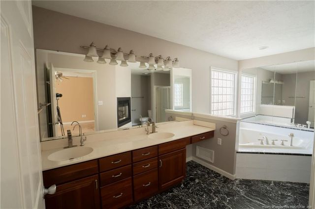 4182 Owls Head Road, Fayetteville, NC 28306