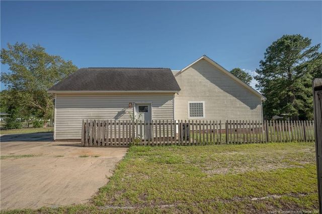 4182 Owls Head Road, Fayetteville, NC 28306