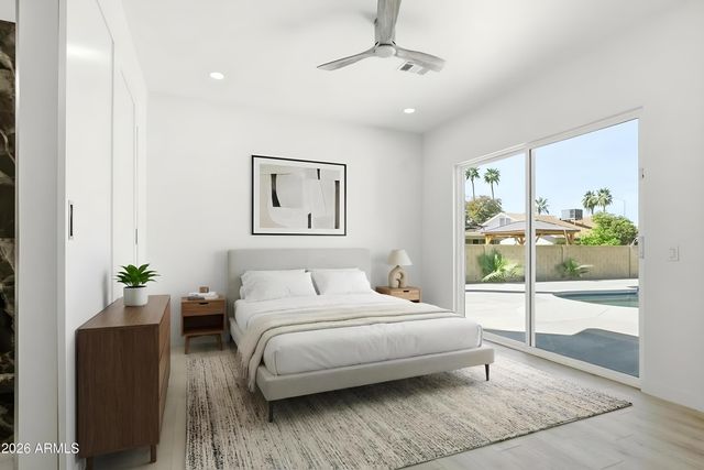 2245 E CAPRI Circle, Mesa, AZ 85204