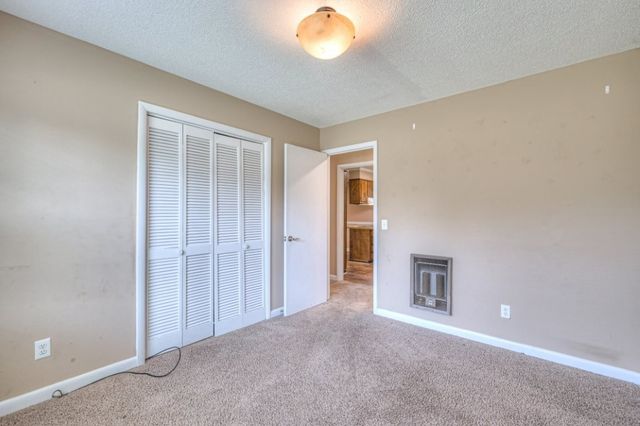 105 Kingwood Ave, Shelbyville, TN 37160