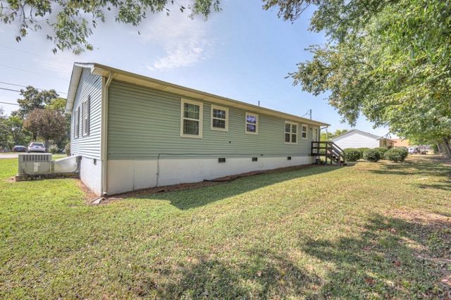 105 Kingwood Ave, Shelbyville, TN 37160