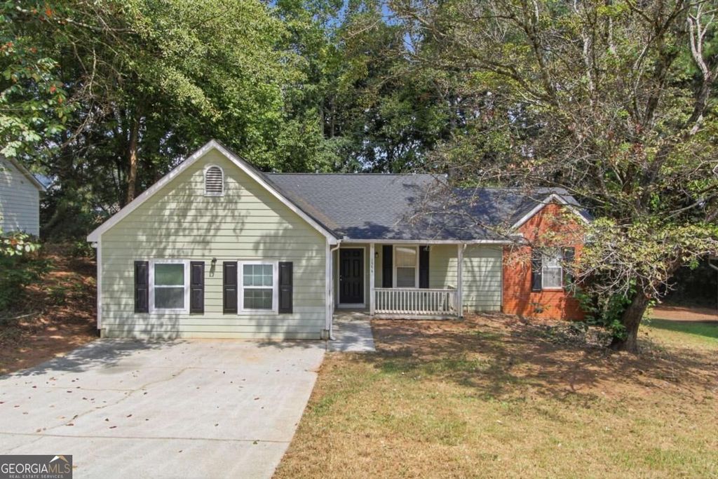 1586 Elizabeth Lane, Hampton, GA 30228