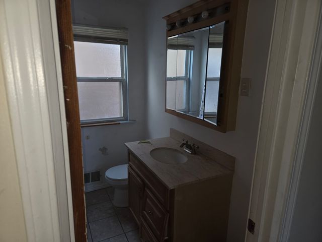 14102 S clark Street, Riverdale, IL 60827