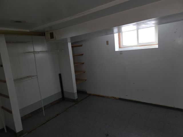 14102 S clark Street, Riverdale, IL 60827