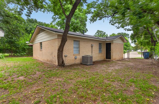 109 N Greenbrook Loop, Shreveport, LA 71106