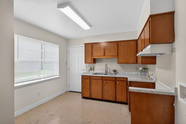 109 N Greenbrook Loop, Shreveport, LA 71106