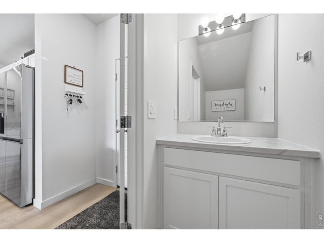 438 Mountain Bluebird Dr, Johnstown, CO 80534
