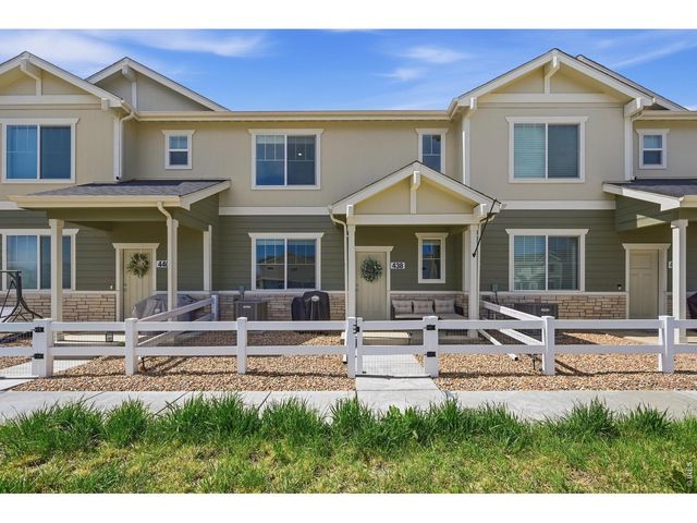 438 Mountain Bluebird Dr, Johnstown, CO 80534