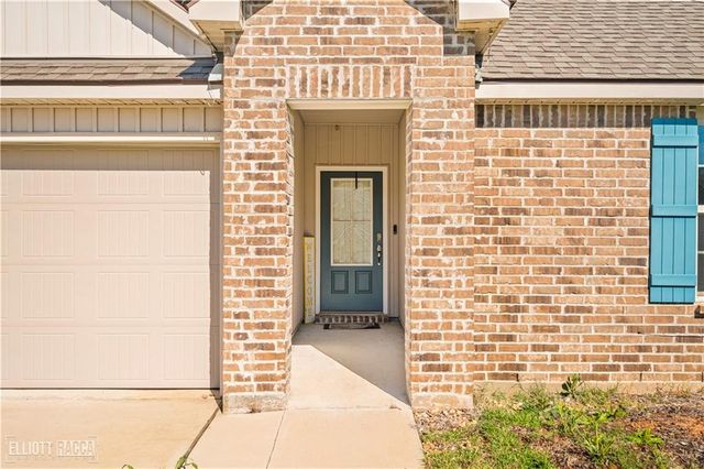 9079 WORTHINGTON Court, Alexandria, LA 71303