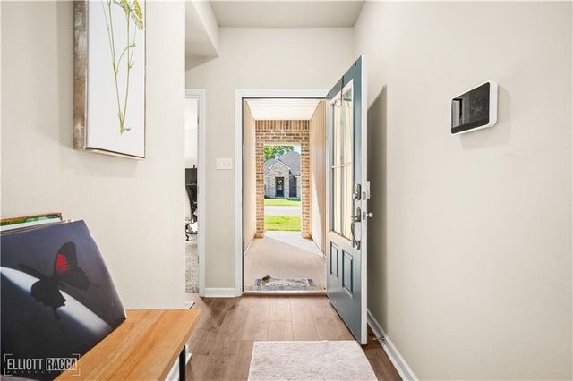 9079 WORTHINGTON Court, Alexandria, LA 71303