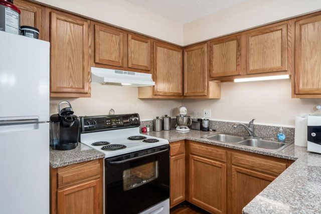 3558 Kinsale Head Drive, Columbus, OH 43221