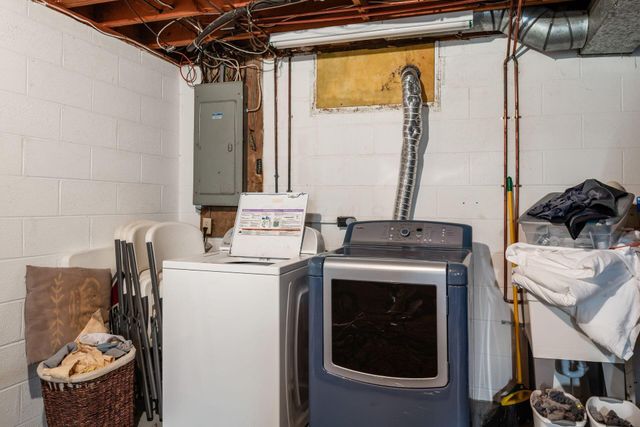 3558 Kinsale Head Drive, Columbus, OH 43221