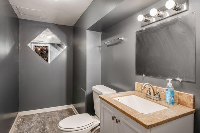 3558 Kinsale Head Drive, Columbus, OH 43221