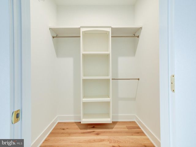 1019 E PALMER ST, Philadelphia, PA 19125