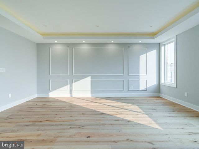 1019 E PALMER ST, Philadelphia, PA 19125