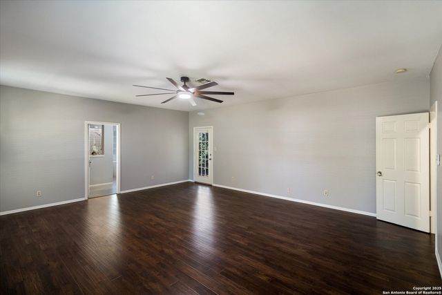 524 Slumber, San Antonio, TX 78260