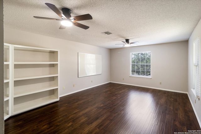 524 Slumber, San Antonio, TX 78260