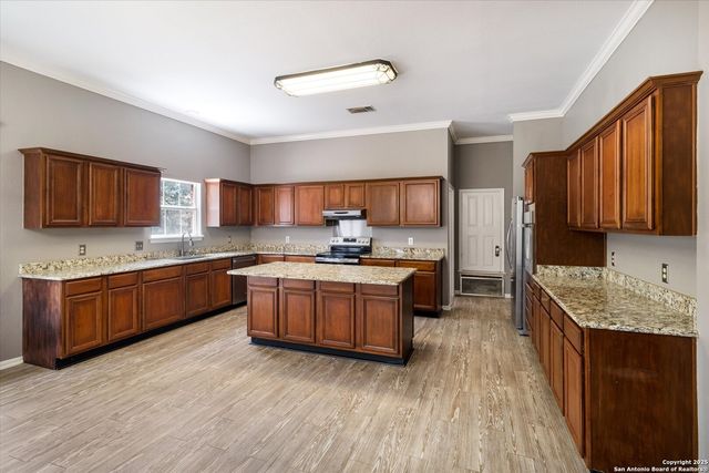 524 Slumber, San Antonio, TX 78260