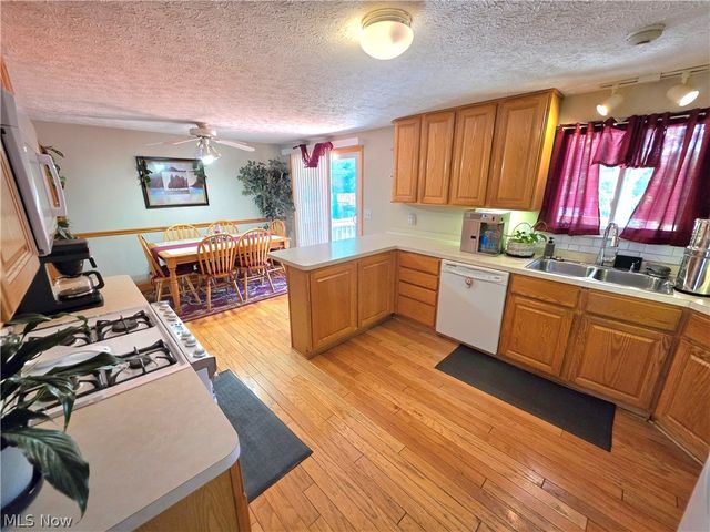 7095 Hoover Drive, Mentor, OH 44060
