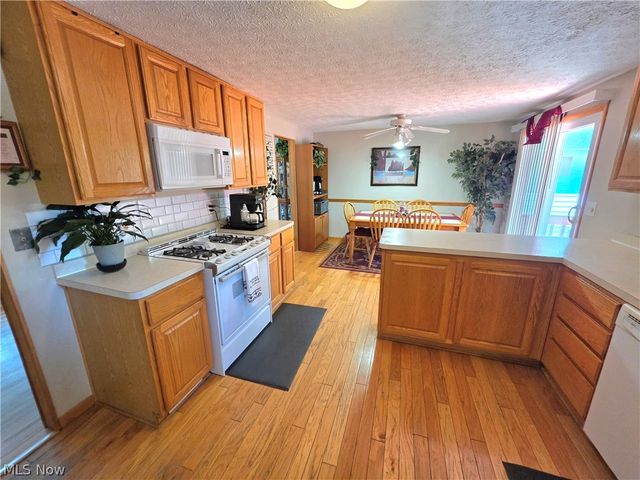 7095 Hoover Drive, Mentor, OH 44060