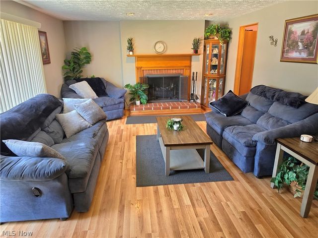 7095 Hoover Drive, Mentor, OH 44060