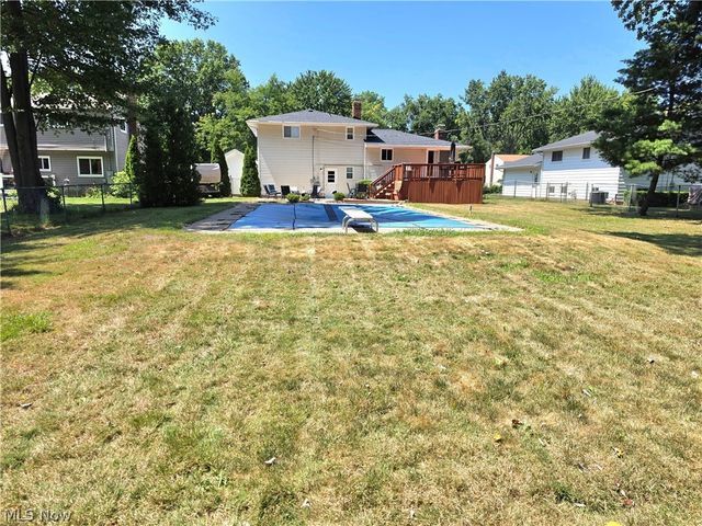 7095 Hoover Drive, Mentor, OH 44060