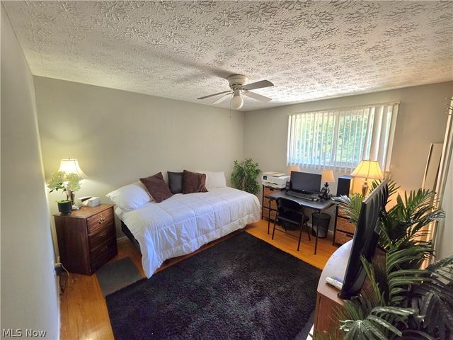 7095 Hoover Drive, Mentor, OH 44060