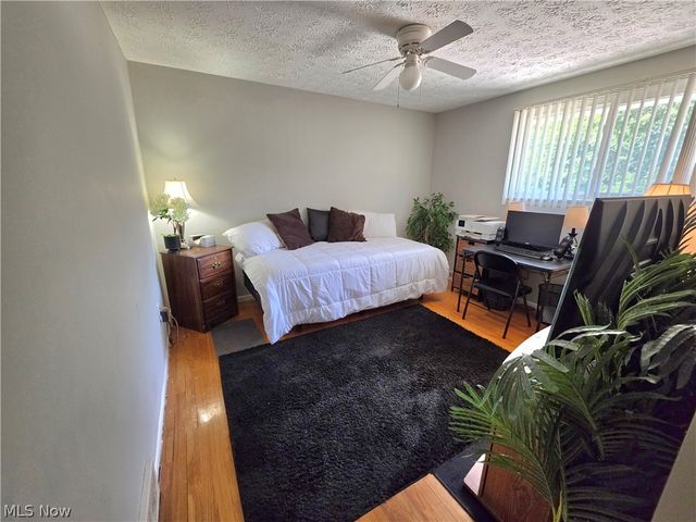 7095 Hoover Drive, Mentor, OH 44060