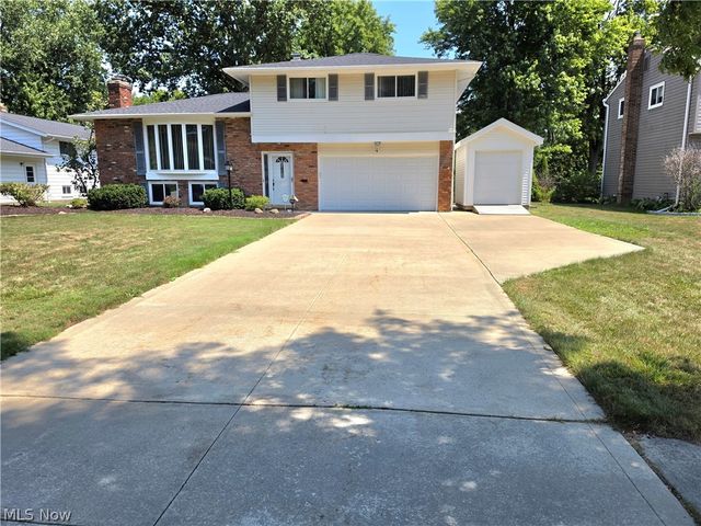 7095 Hoover Drive, Mentor, OH 44060
