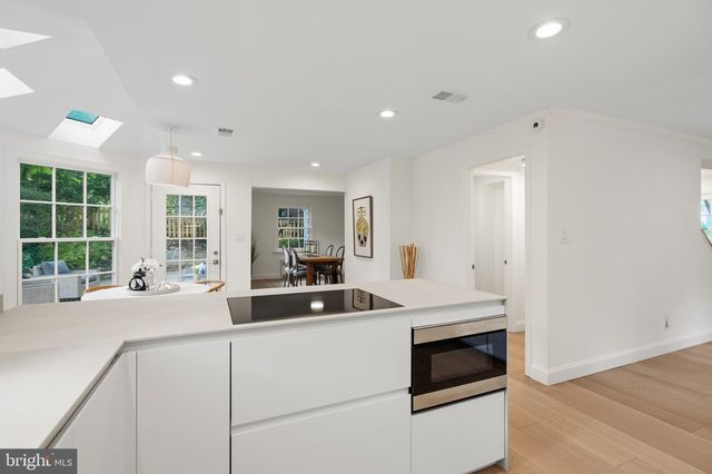 5123 BALTIMORE AVE, Bethesda, MD 20816