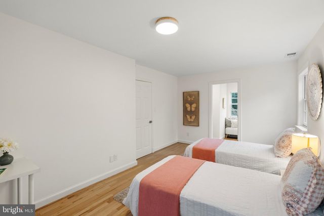 5123 BALTIMORE AVE, Bethesda, MD 20816