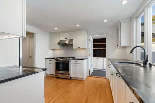 6 6th Street, Ipswich, MA 01938