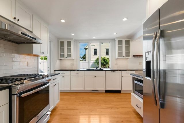 6 6th Street, Ipswich, MA 01938