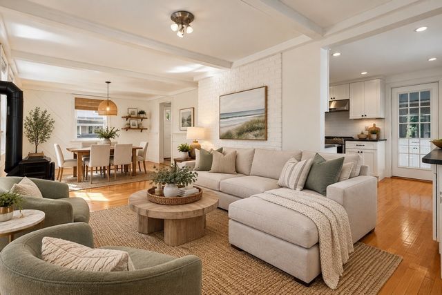 6 6th Street, Ipswich, MA 01938
