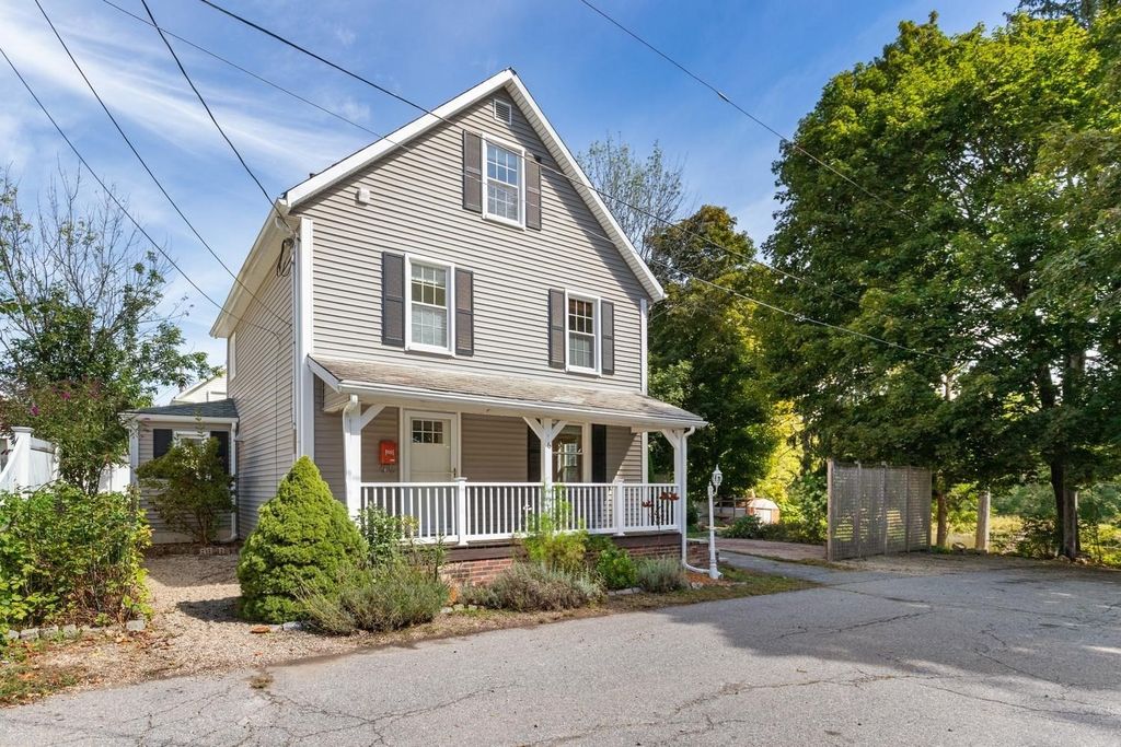 6 6th Street, Ipswich, MA 01938