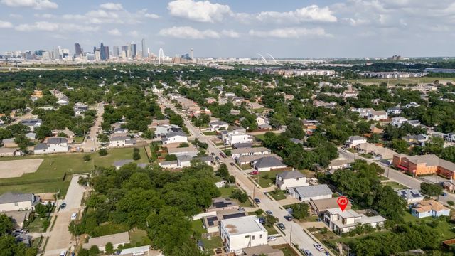 1942 McBroom Street, Dallas, TX 75212