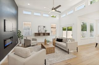 1942 McBroom Street, Dallas, TX 75212