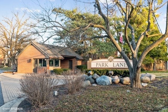 44 PARK Lane 332, Park Ridge, IL 60068