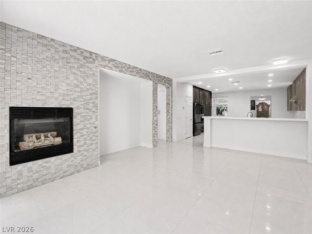 1417 Misty Moat Street, Las Vegas, NV 89117