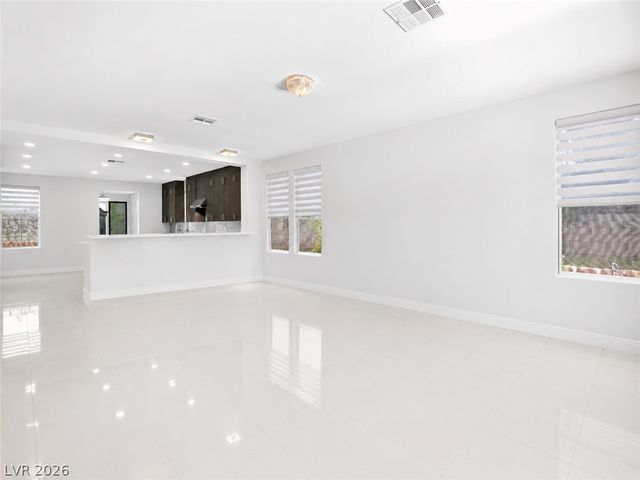 1417 Misty Moat Street, Las Vegas, NV 89117