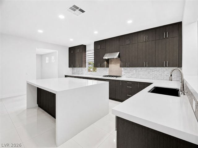 1417 Misty Moat Street, Las Vegas, NV 89117