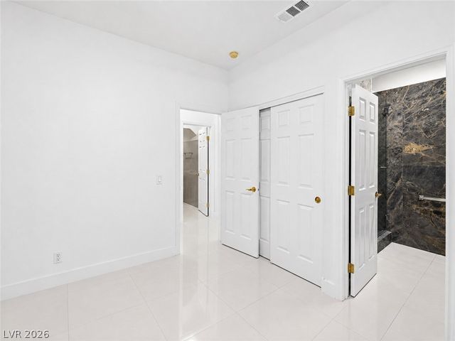 1417 Misty Moat Street, Las Vegas, NV 89117