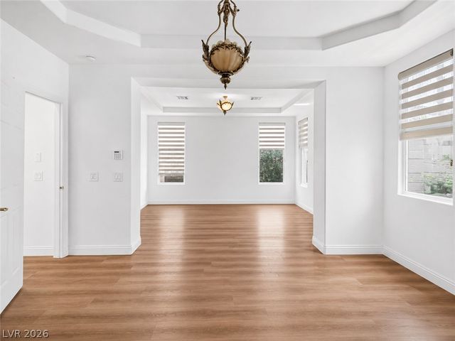 1417 Misty Moat Street, Las Vegas, NV 89117